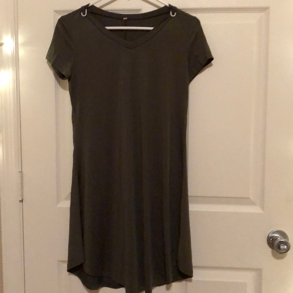 T-shirt dress